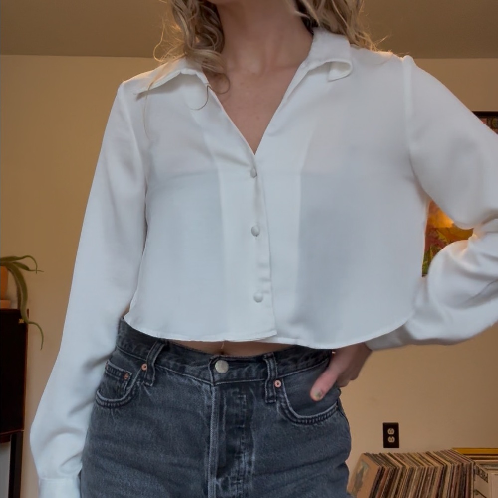 Zara Cream Cropped Button-Up Blouse